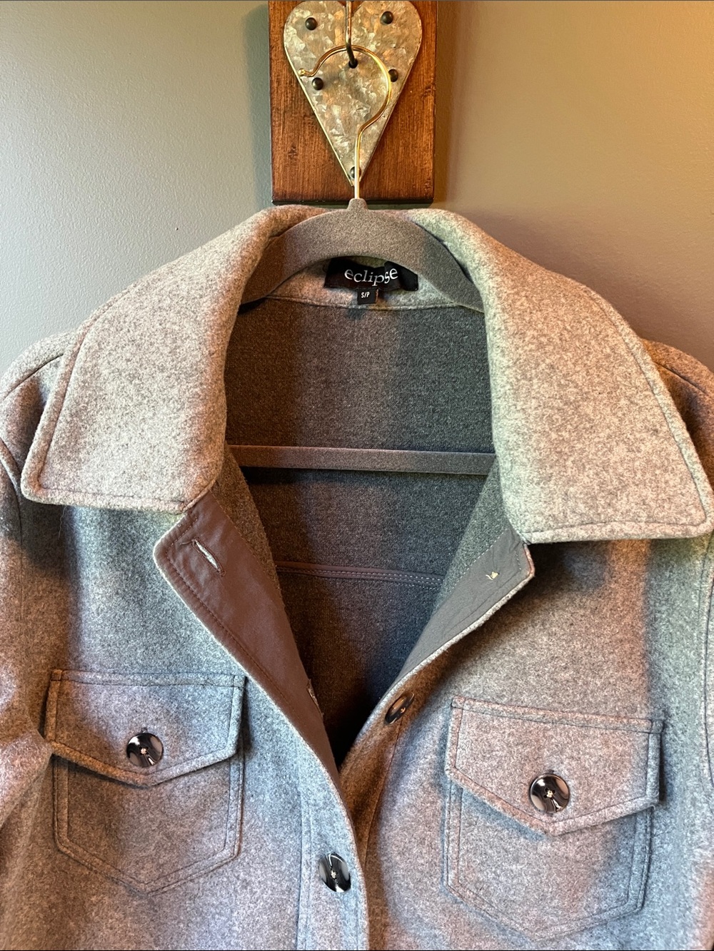 Eclipse Light Gray Shacket - Picture 4 of 6